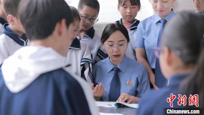 ͼΪλУ԰ռ֪ʶ(ͼ)ܷ߹ͼ