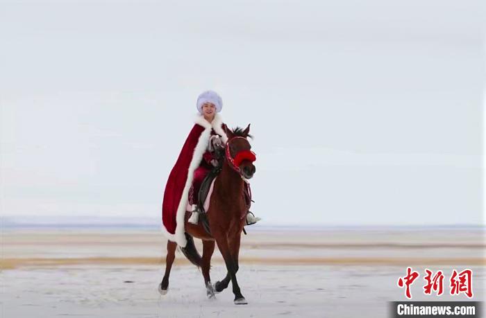 新疆走红女副县长:希望昭苏县成全国“网红”