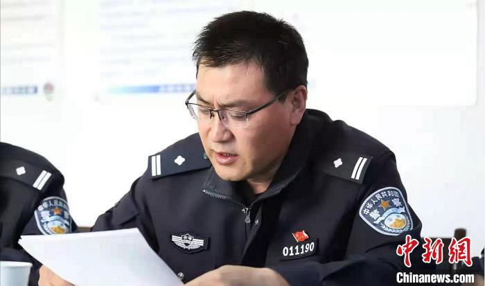 青海残疾民警:受枪伤致残16年后仍坚守办案一线