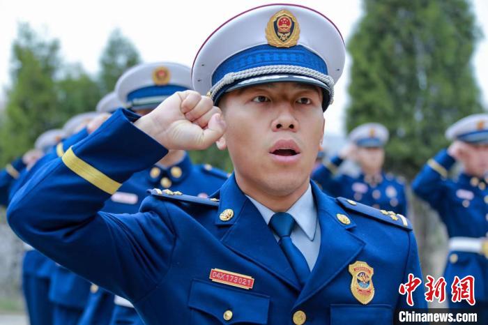 点击进入下一页