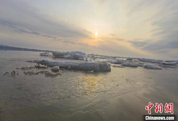 中俄界江乌苏里江饶河段“文开江”