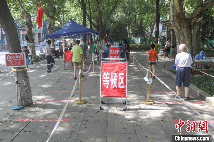 江西新增本土阳性感染者9例南昌对来返人员落实防疫措施