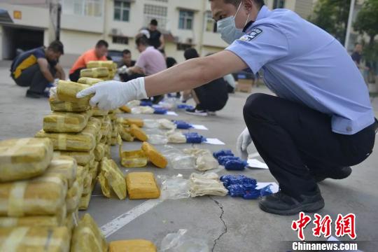 云南西双版纳边境管理支队2019年缴毒量突破1吨