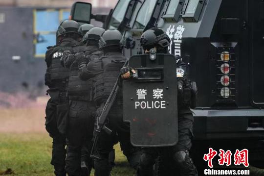 图为全警实战大练兵现场。云南省公安厅供图