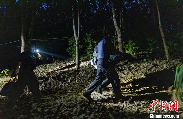 点击进入下一页