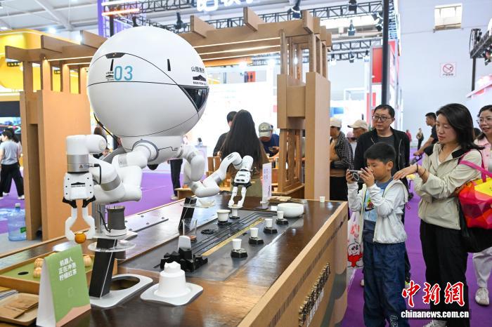 云南将推动人工智能炼铝、制磷、炮制中药